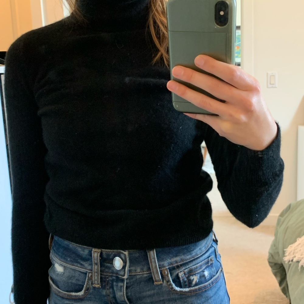 Cashmere turtleneck